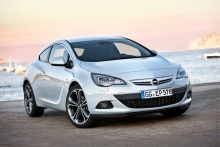 Opel Astra GTC 2011'den bu yana